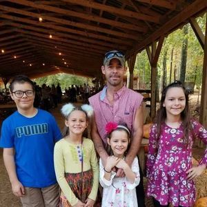 Meet your Posher, Bobby